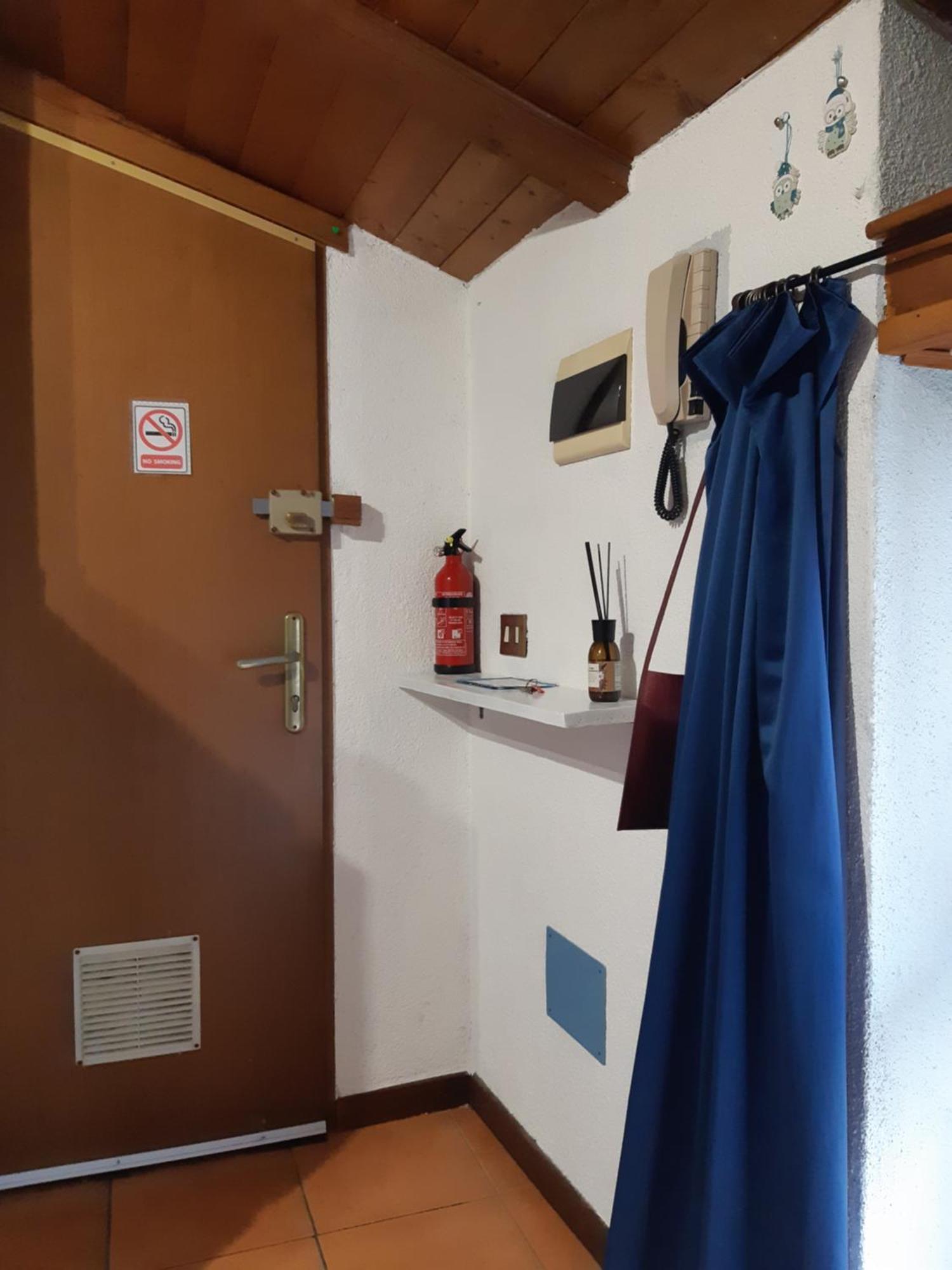 Little 58 Apartment ลุยโน ภายนอก รูปภาพ